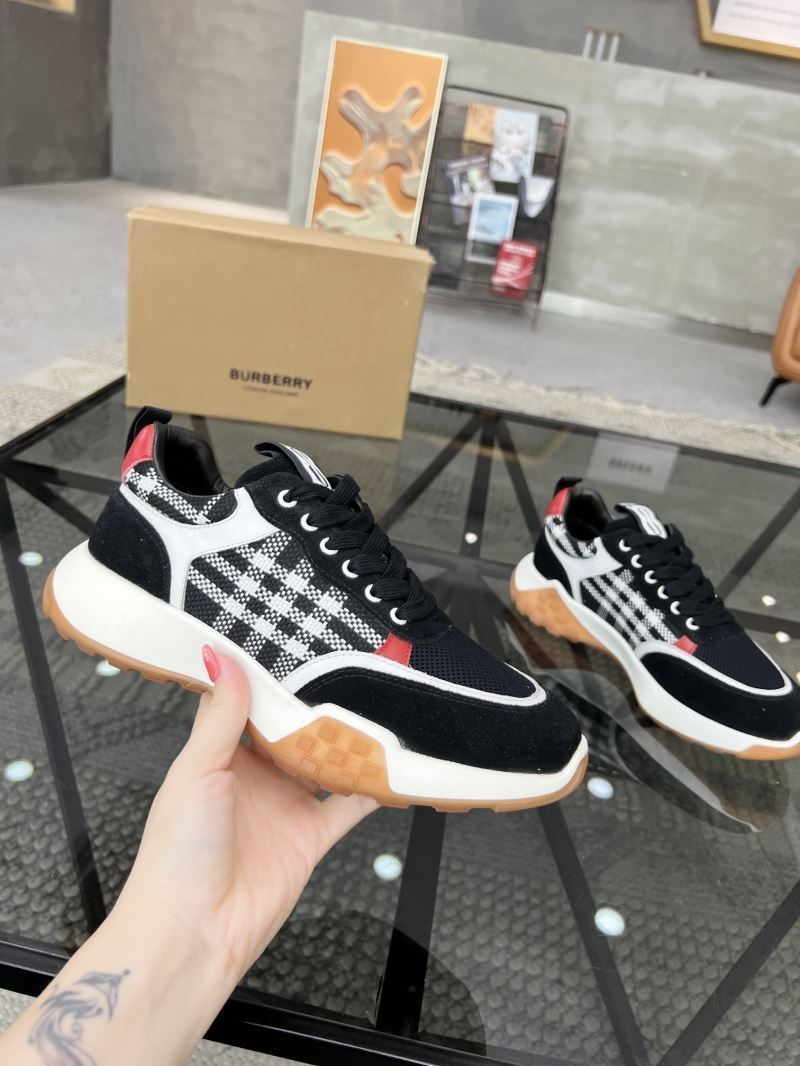 Burberry Low Shoes